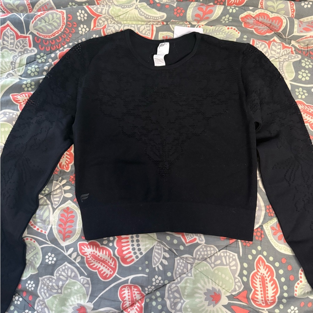 Fabletics Patterned Workout Top - Picture 2 of 7